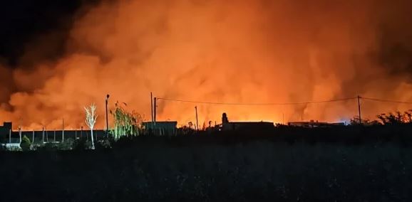 Albardón: incendio de pastizales alarmó a vecinos de la zona