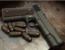 Caucete: detienen a dos hombres con un arma y gran cantidad de balas