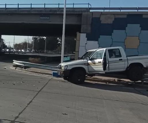 Pocito dos personas resultaron heridas tras chocar