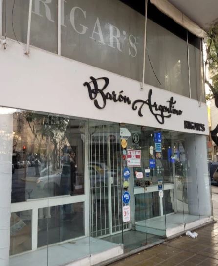 Uno más: tras más de 20 años cerró el histórico comercio Barón Argentino
