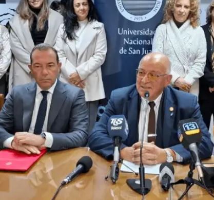 Medicina en la UNSJ : con 50 cupos, inscripción en septiembre y cursillo en octubre
