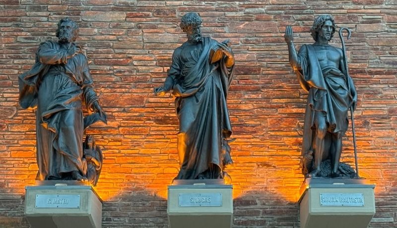Bendecirán las esculturas de la Catedral