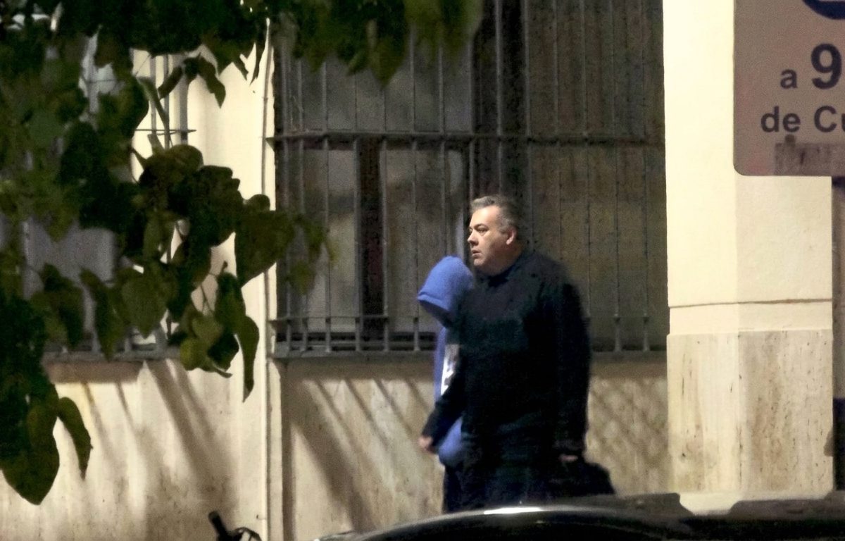 El adolescente señalado por el crimen de Uriel Ríos se entregó en Tribunales