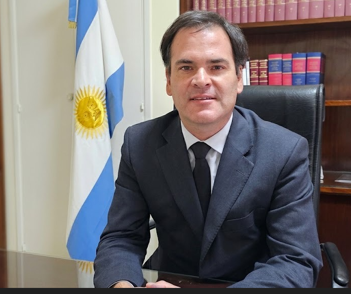 Dávila negó negligencia del Estado en la causa de Graffigna por las expropiaciones