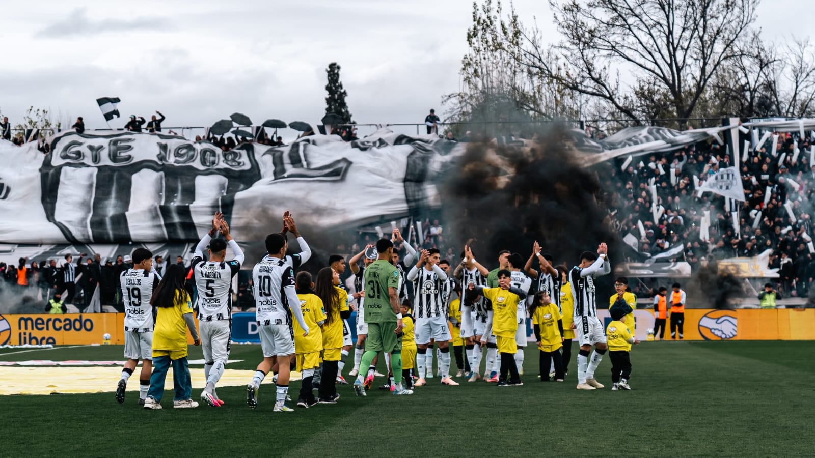Gimnasia de Mendoza y Argentinos Juniors lideran tras la octava fecha del Torneo Clausura